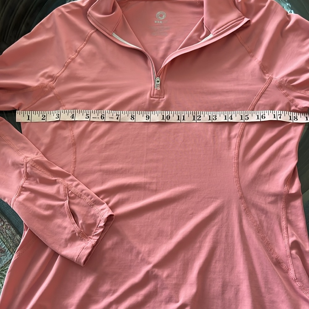 BLOQ UV Performance 1/2 zip Mock Top - Picture 11 of 12
